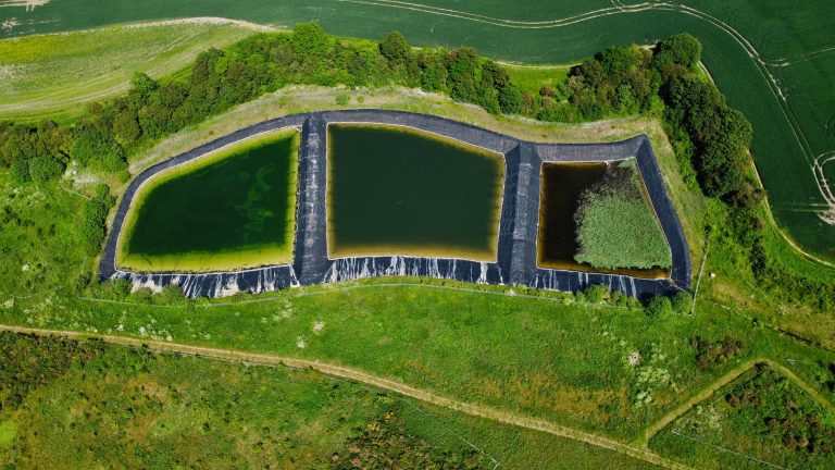 Bassins de rétention en lotissement : règles, sécurité et entretien